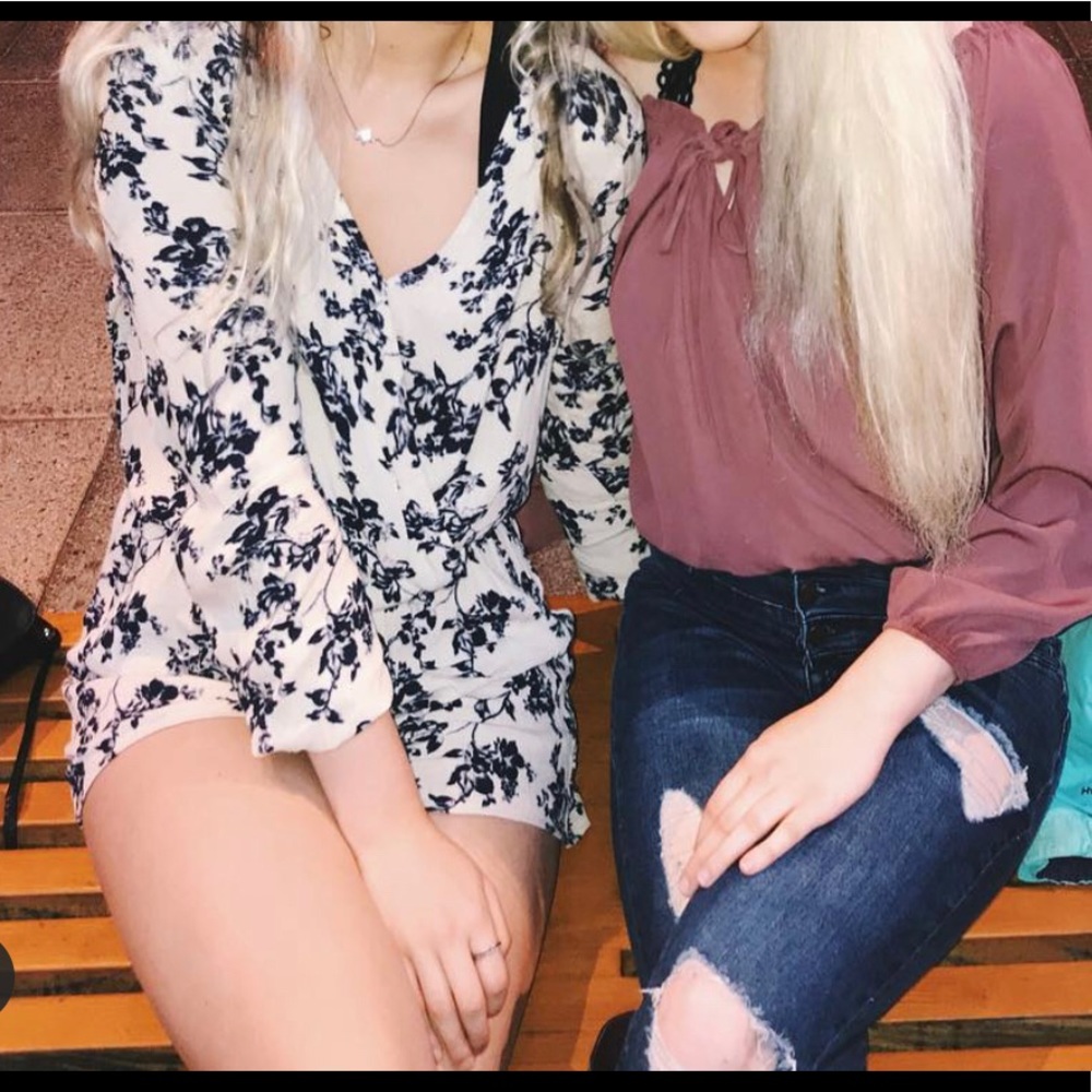 Floral romper 💋